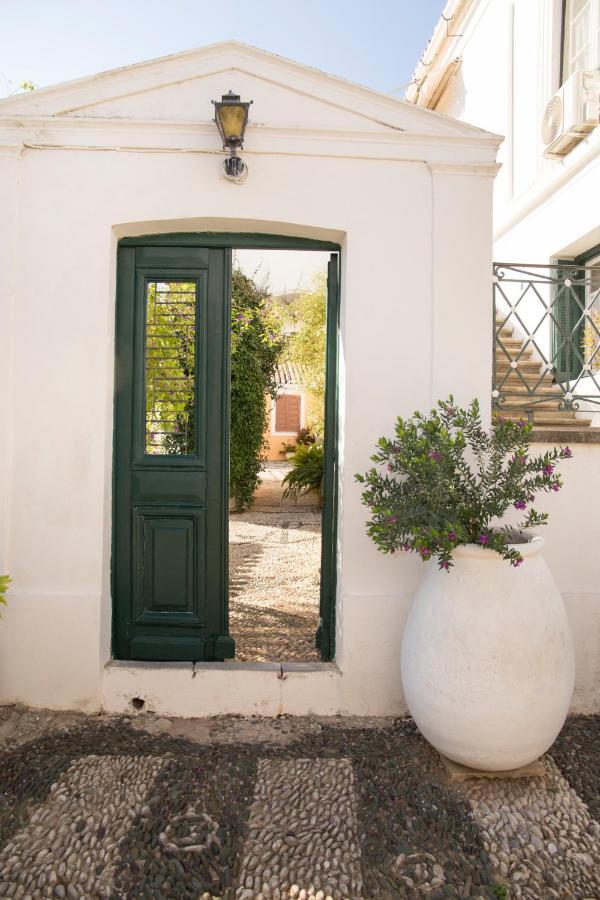 Villa 1861 Mansion Spetses Extérieur photo